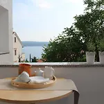 Mia 6 Apartament